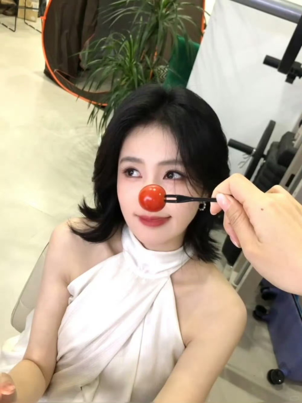 她这么萌啥意思嘛 ：白鹿 ​​​