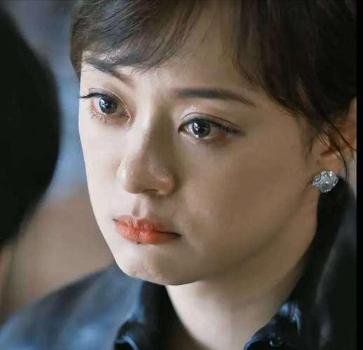 孙俪主演的《危险关系》投资1.5亿元，上线后台网双扑。卫视收视高开低走，东方卫视