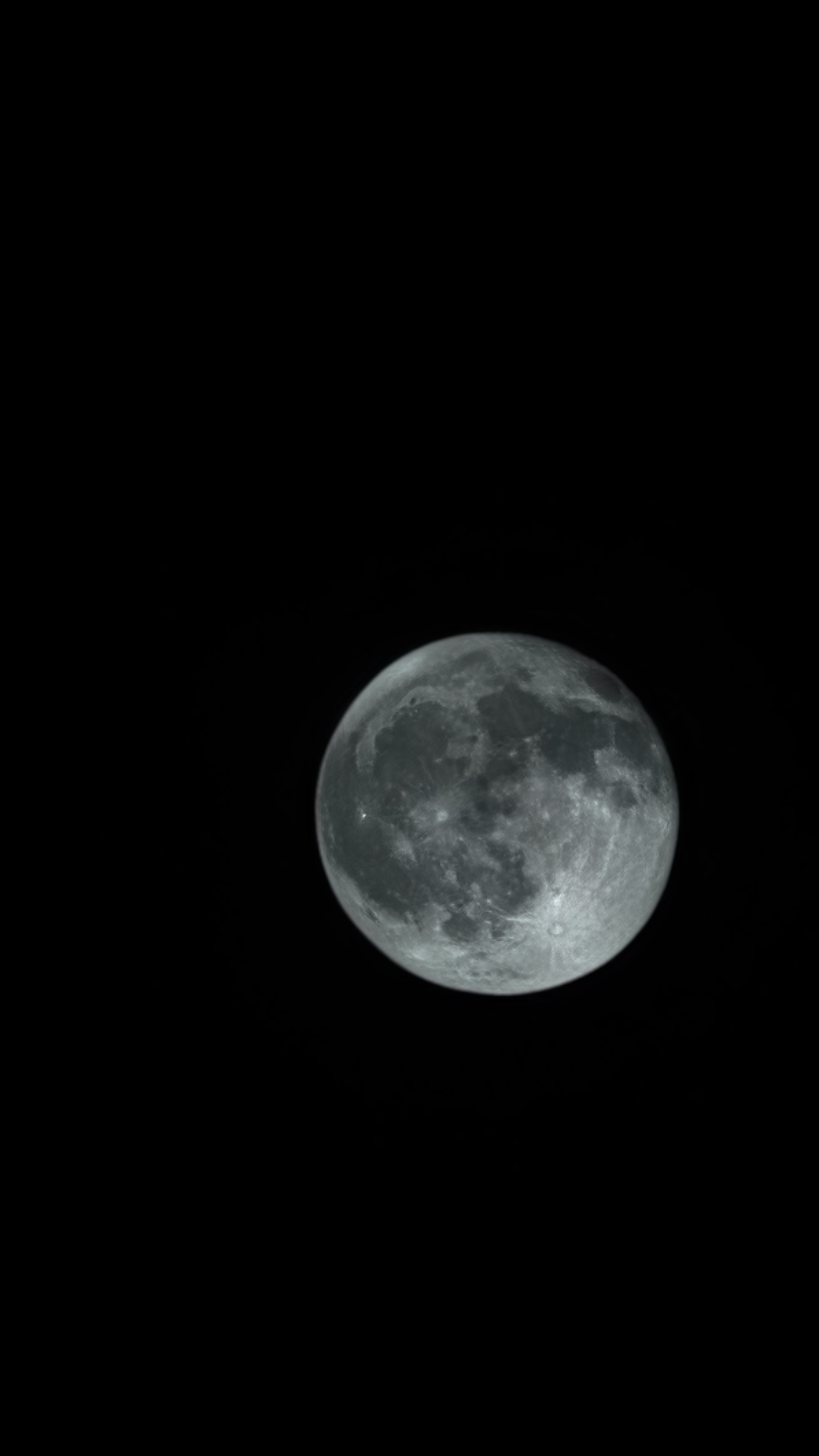月亮     圆圆的月亮🌙 ​​​