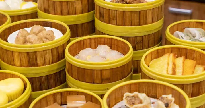 广州拟为早茶立法；京东七鲜咖啡启动合伙人招募