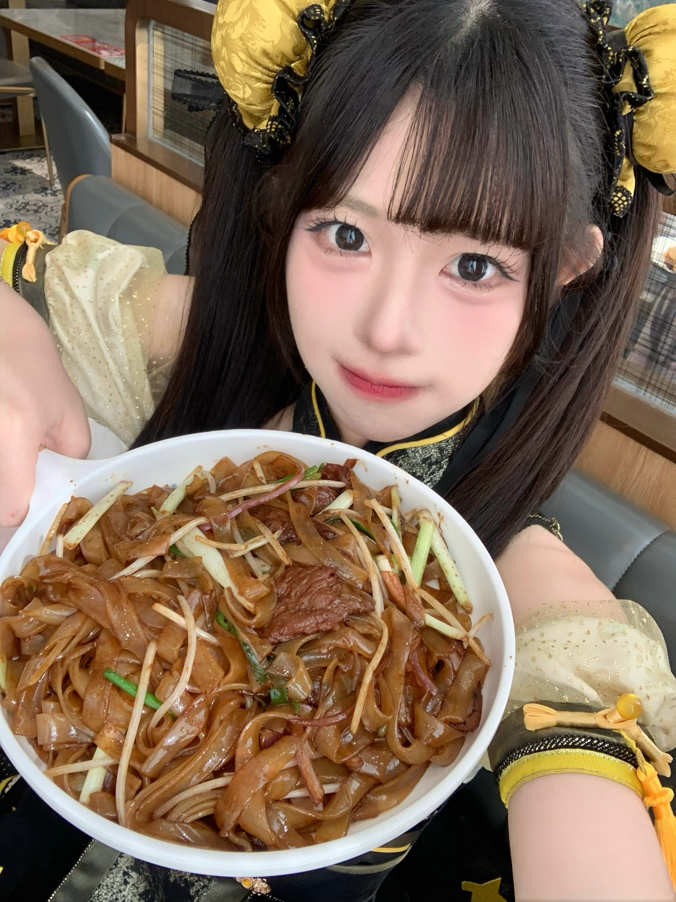 （多选题）今天想不想亲亲我？A.想亲亲我B.很想亲亲我C.非常想亲亲我D.特别想