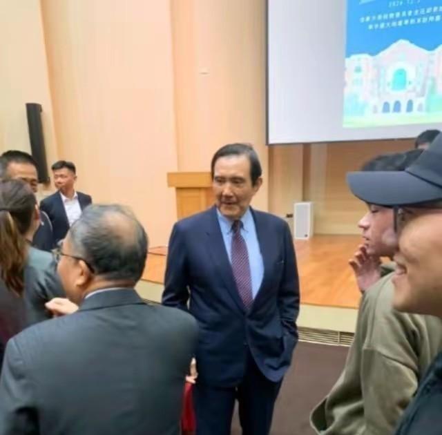 在台湾地区，真正阻碍中国统一进程的变量，其实往往是马英九这种看起来人畜无害的“温