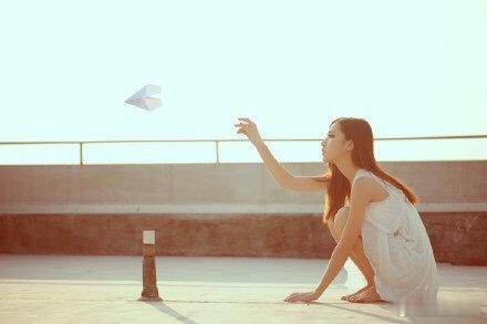 有时候，嘴上说的，跟心里想的压根不是同一回事。其实，我很需要你，只是，不敢打扰你