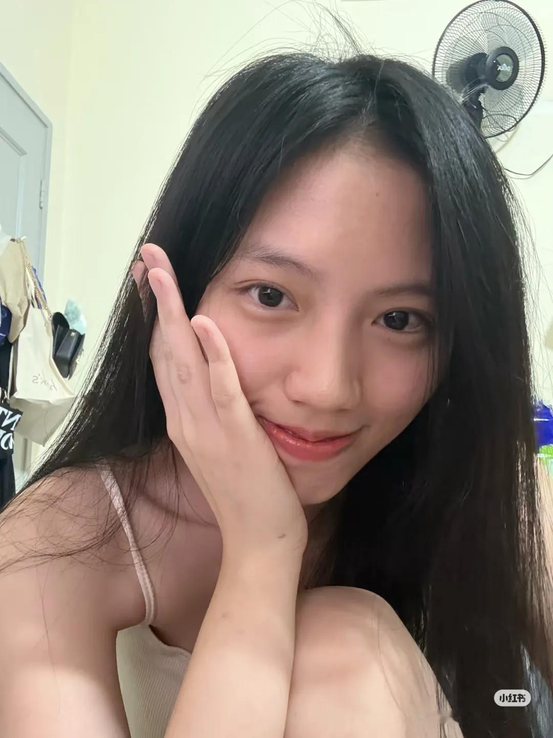 话说大马近几年就推出了许多样靓身材正，气质也相当不错的新晋博主，而yeanyi就