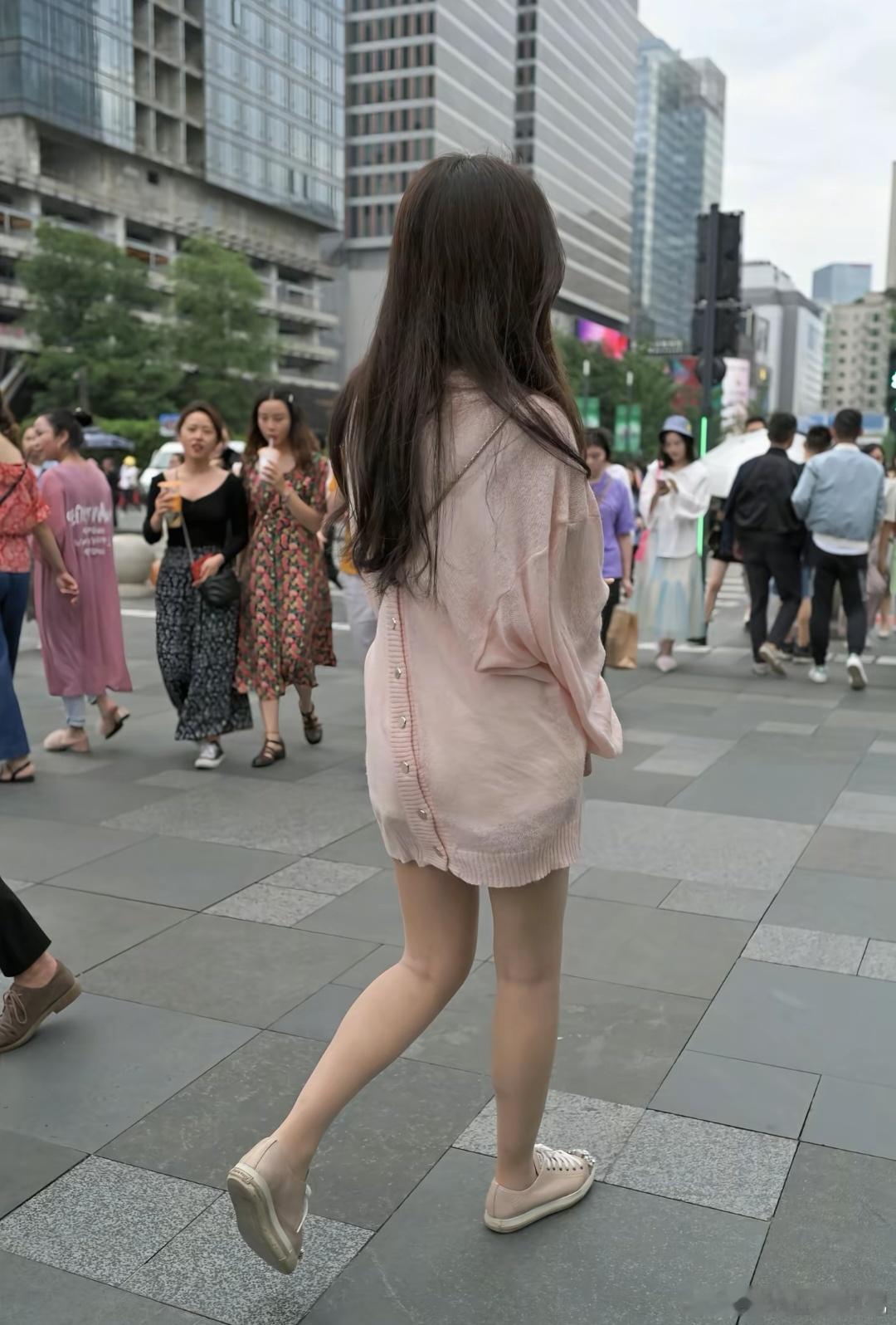 街拍颜控正义日记的红包超震撼年味大赏美女绘梦长廊