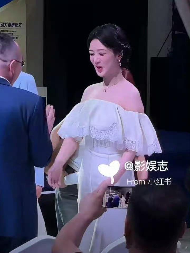 紫米别嫌弃了，没有大雷，连这个都穿不上。 