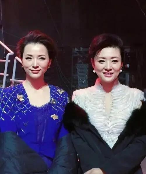 她俩没有可比性