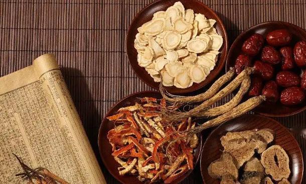 中医视角：亲密时难以持久，多是 “气血不固”，这个思路帮你稳固状态





