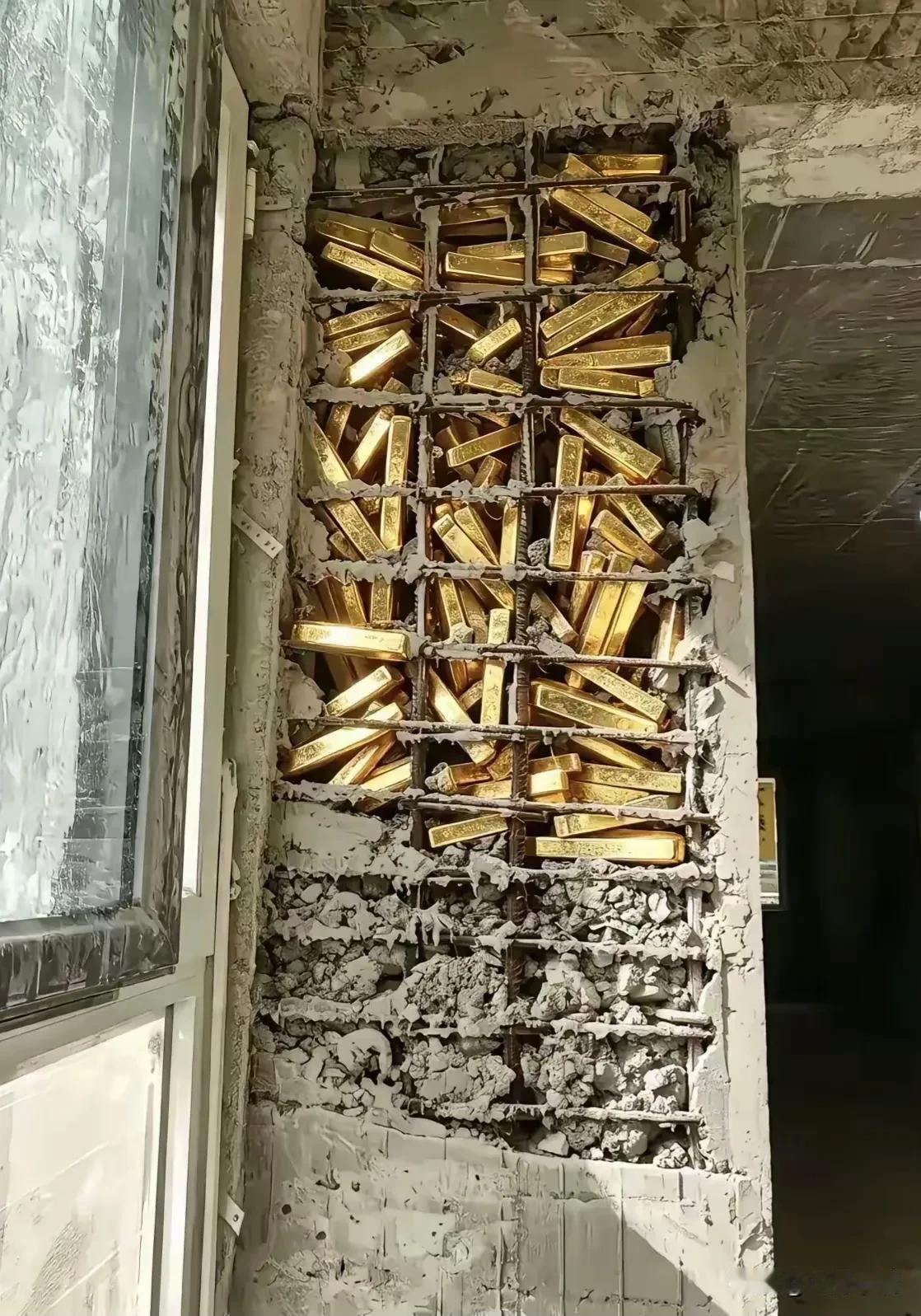 给雇主新买的二手房装修发现这个场景，你是直接告诉雇主还是自己先藏几根？要说实话！
