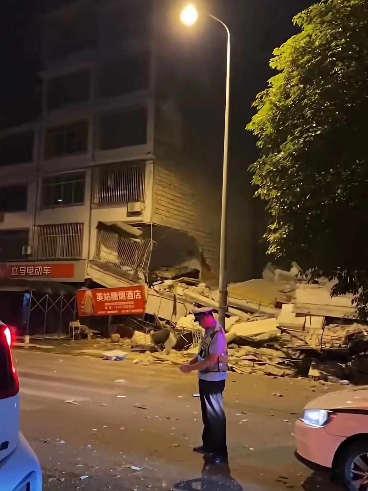 柳州地震转移群众7000余人 揪心！5月18日0时21分柳州柳南区发生5.2级地