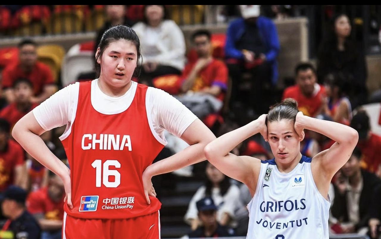 对于张子宇：我能说句真话吗？
我先说我的观点：她的入选反而不利于女篮的发展，接下
