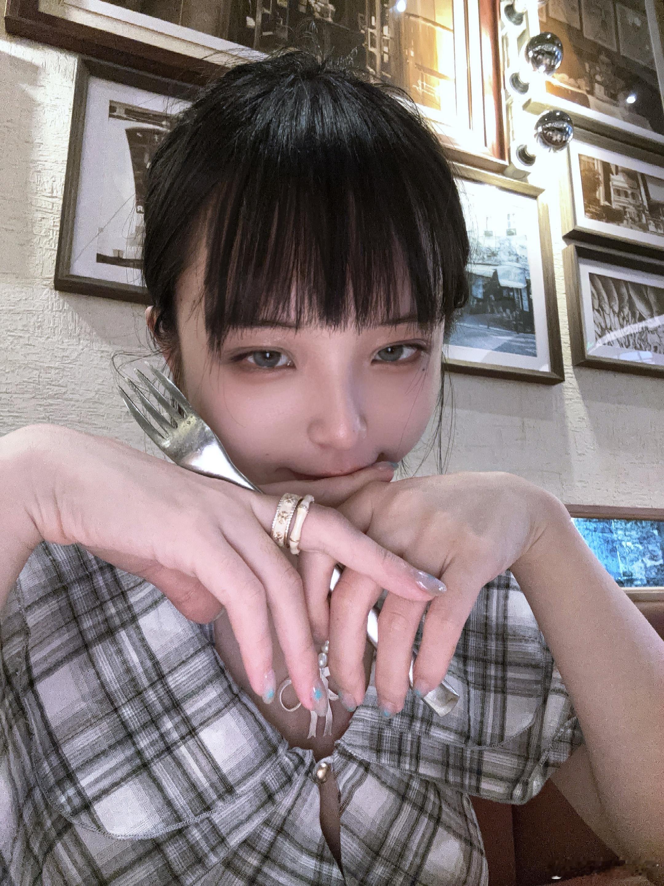 好久没发日常了更新一下✌🏻 ​​​