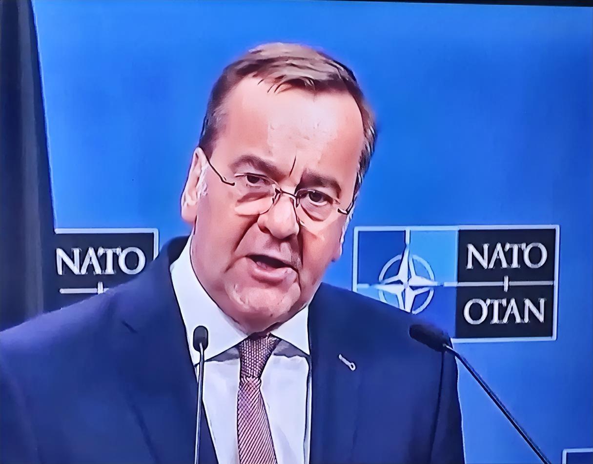 德国准备向乌克兰提供5枚“爱国者”防空导弹，而德国也要求其他西方国家向乌克兰提供