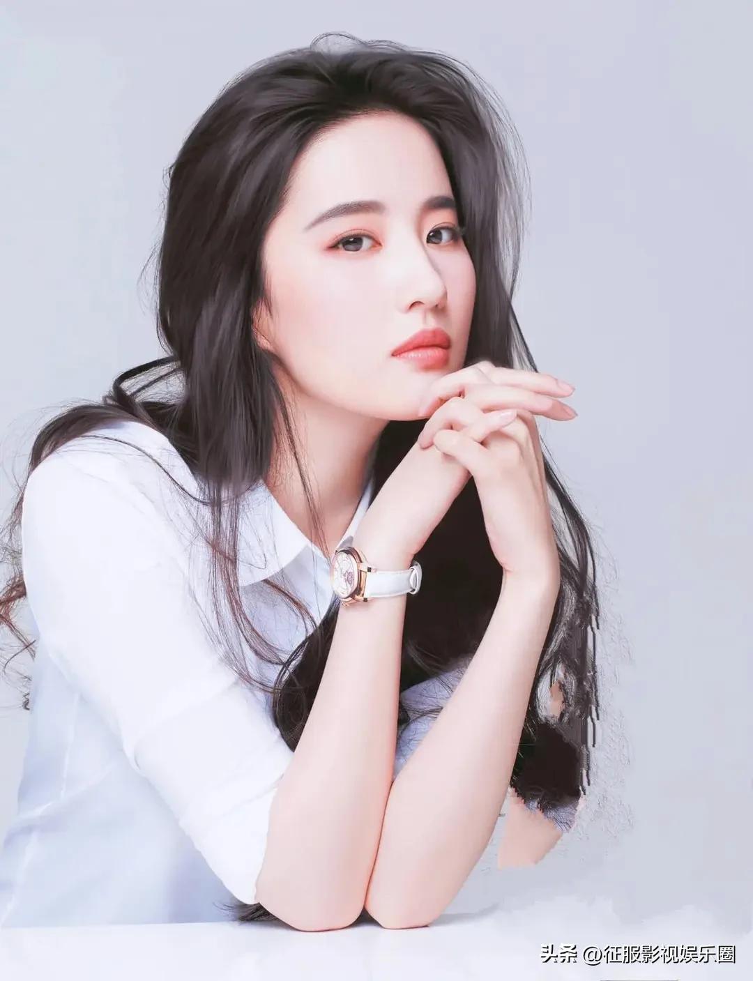 知名娱乐狗仔刘大锤爆猛料：刘亦菲单身8年内幕被曝光

刘亦菲这几年一直是娱乐圈里