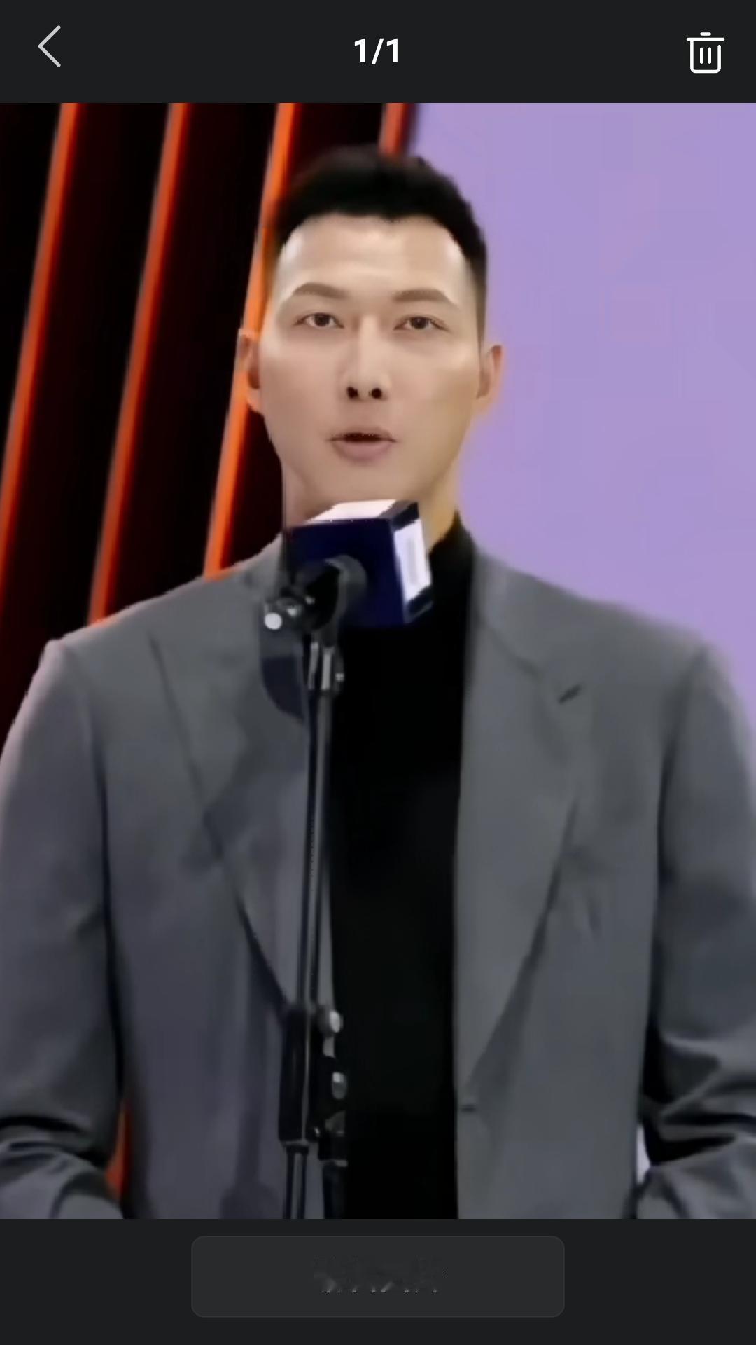 【虽然易建联已经离开赛场很长时间，至今他在退役仪式上说的一番话还历历在目。】阿联