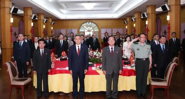 金正恩向中国发来贺电，还做出一个承诺。

据朝鲜官方通讯社朝中社今天（7月1日）