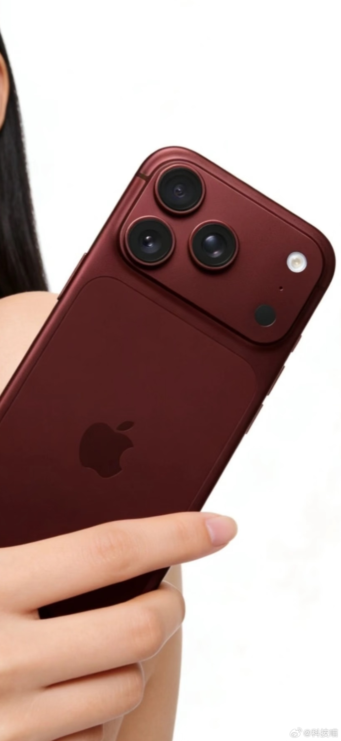 本来打算想换新手机，一看价格上涨几百到上千，然后选择清理了下内存，换了块电池，买