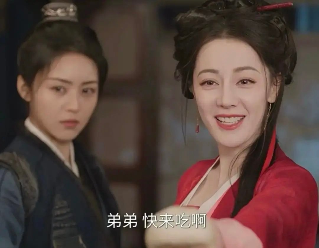 杨紫和迪丽热巴，谁更适合古装造型？ 