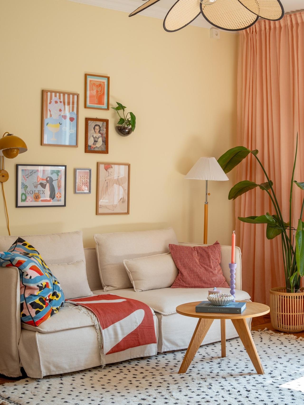 粉色柔焦搭配焦糖暖意，39㎡小窝藏满温柔氛围感低调又高级的装修是什么样子的? 家