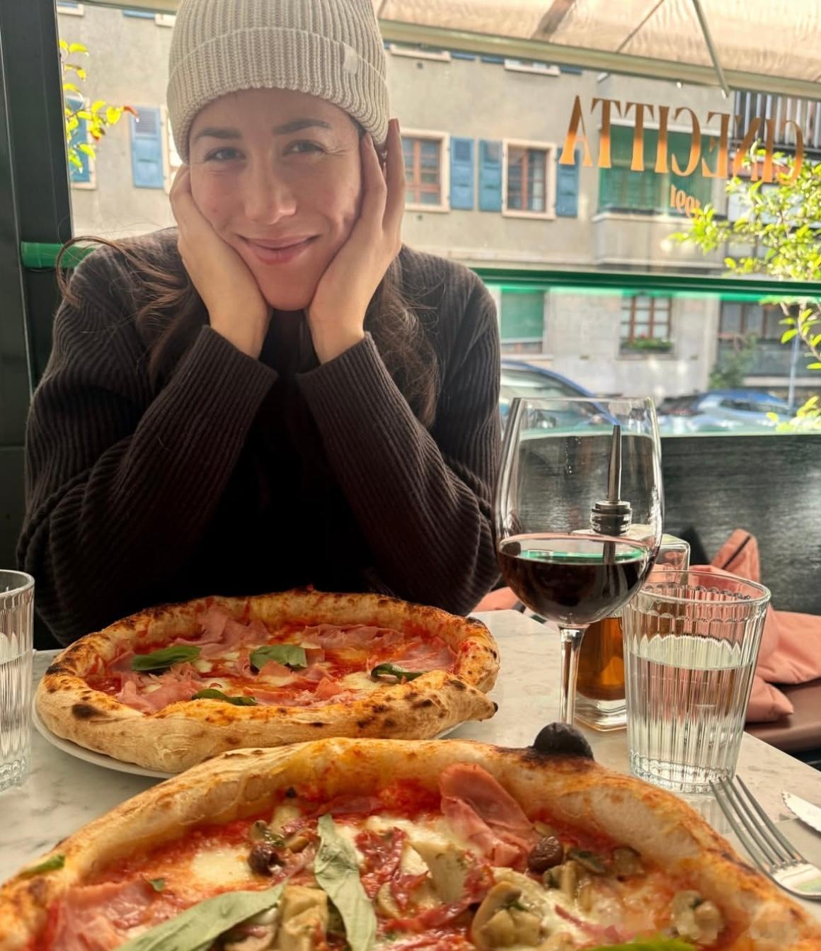 穆古鲁扎！PLOG总结11月！郑钦文点赞Garbine蘑菇！穆古鲁扎在利雅得作为