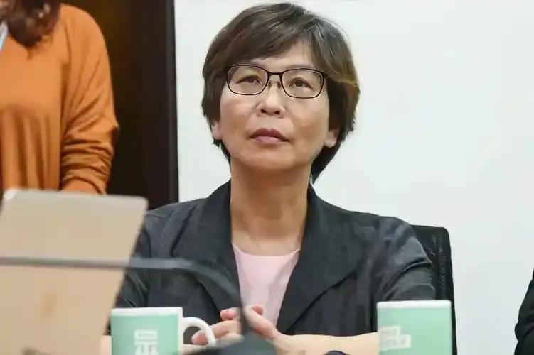 黄国昌今日表示，他知道蔡壁如昨天有到彰化县党部表达意愿，那就进行内部评估作业。言