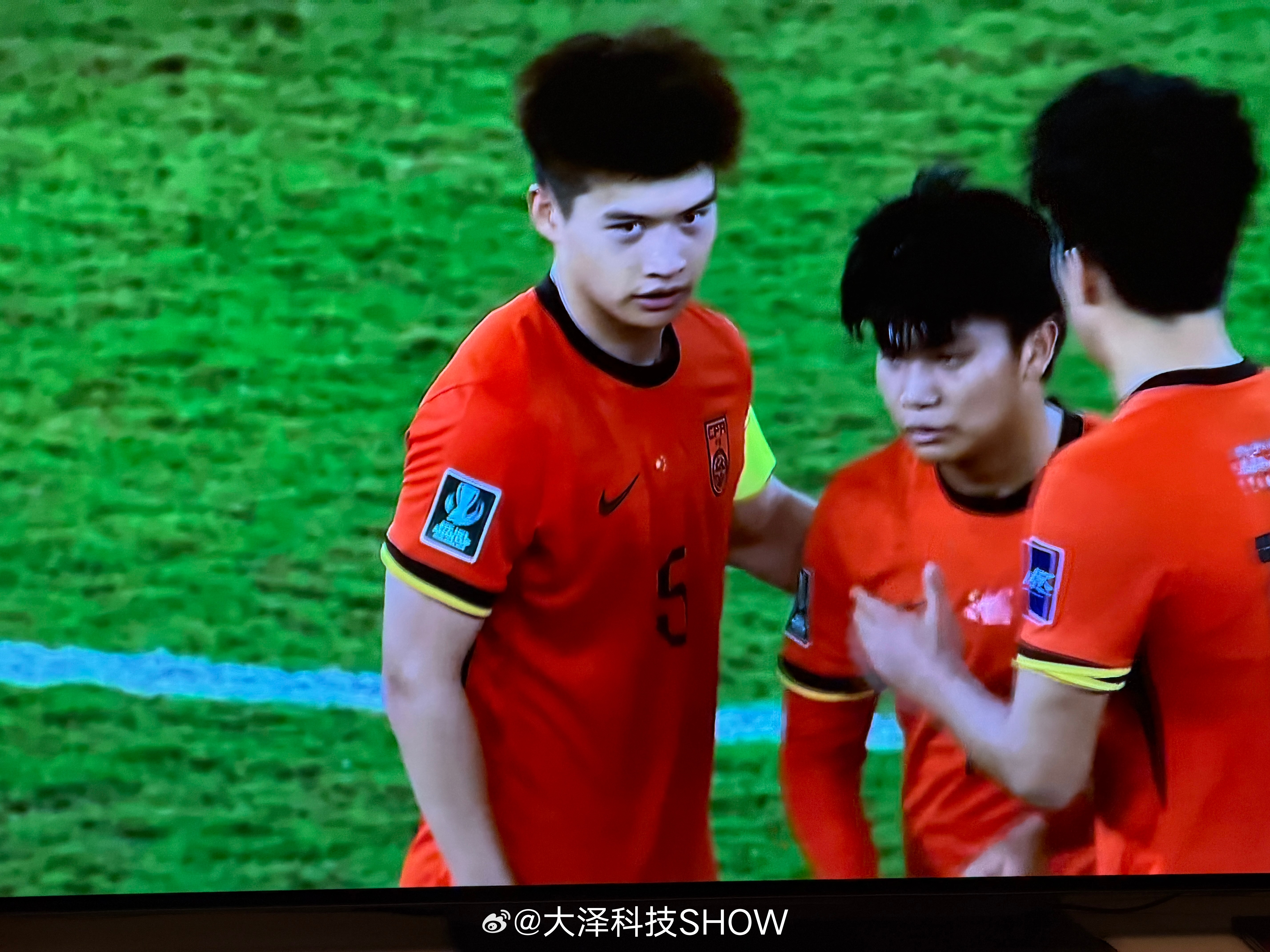 U23国足vs日本刷了一圈朋友圈和微博，很欣慰，除了少数奇葩SB，大多数人都做到