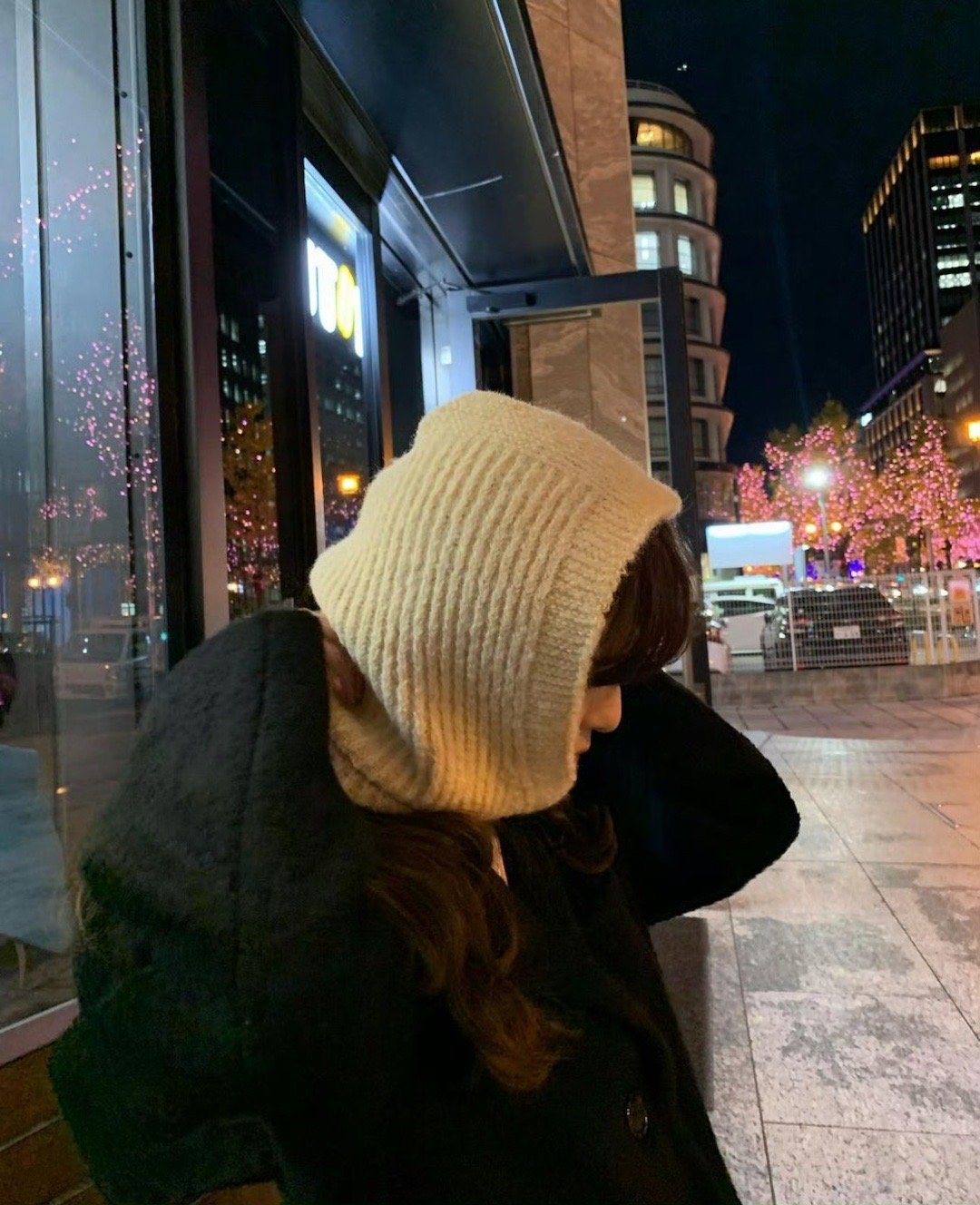 努力赚钱攒钱 生活就不会亏待自己 喜欢的东西很贵 但我可以自己买#情感语录##正