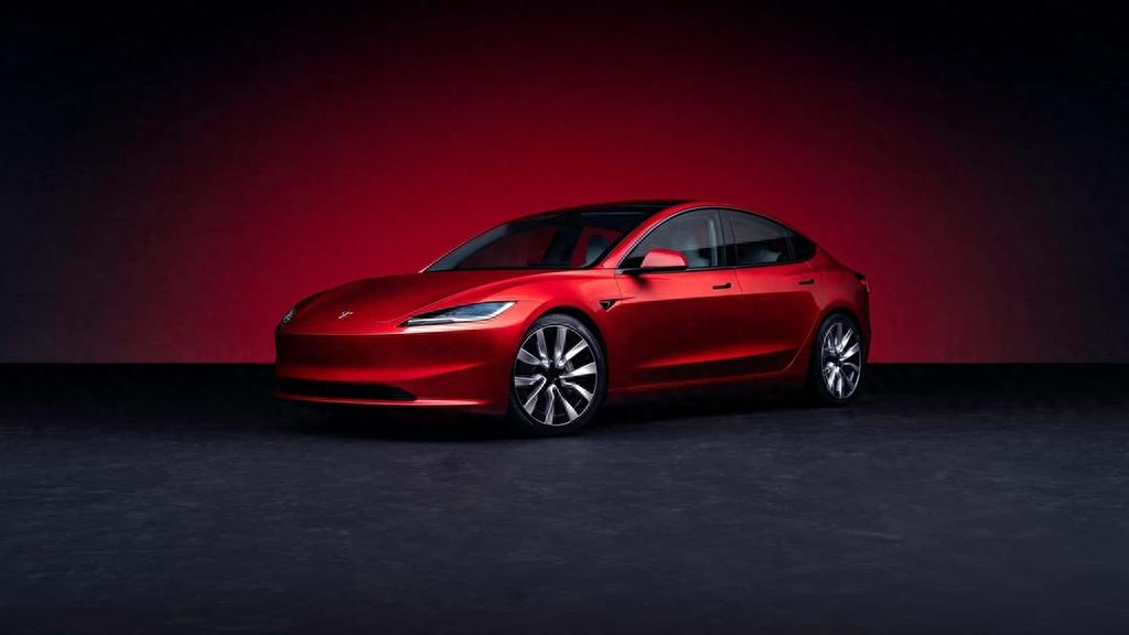 #特斯拉Model 3#日前，新款特斯拉Model 3正式发布，共推出两款车型，