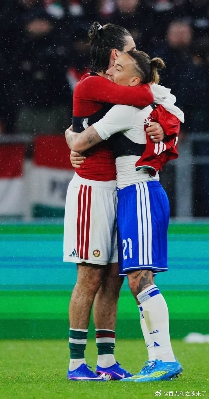 齐米卡斯赛后聊到索博：见证索博的成长令人欣喜“去年我们一起赢得英超冠军，这是非常