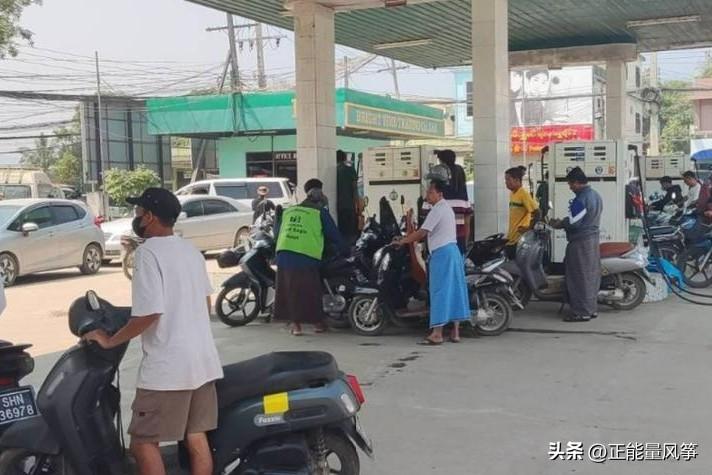 【油价爆涨，东南亚为何被“卡脖子”？】

近期中东局势紧张，国际油价一度升涨，对