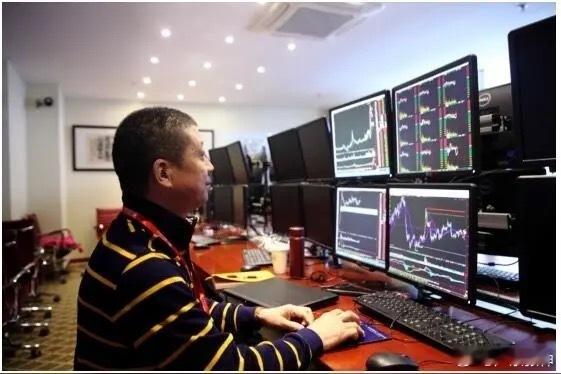 济南一股民，两次买多氟多，每次都是追高+割肉，合计亏了16万多！天赐、杉杉还亏了