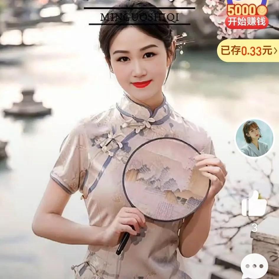 古装少女手持放大镜，探寻江南美景！古风少女游 江南汉服美女 江南古镇美女 古城美