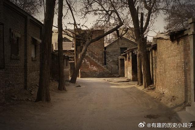 老照片  【这条600岁胡同，从镖局到网红只差一个转身！】保定莲池区菊胡同长度约