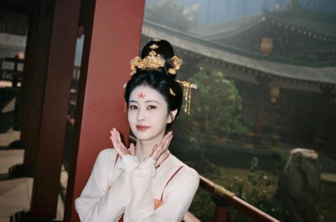 白梦妍你个小乐乐 