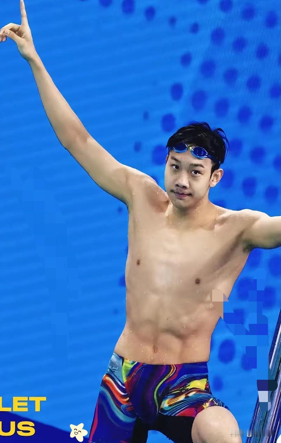 张展硕的成功，
告诉所有父母一个道理，
你可以文化不高，也可以没钱，但一定要保证