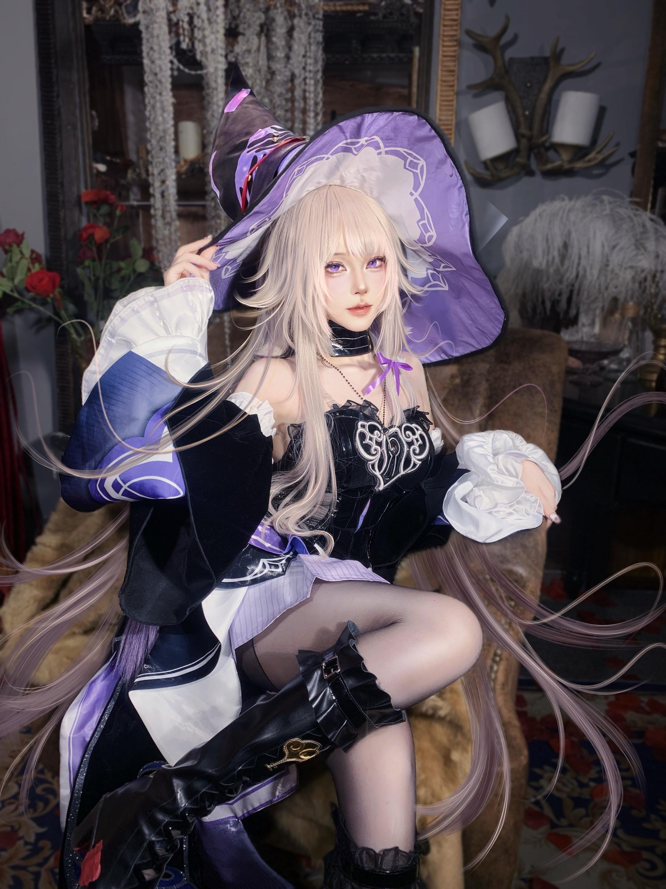 像我这么人格健全的天才～除了在镜子里，哪里还能见到第二个？