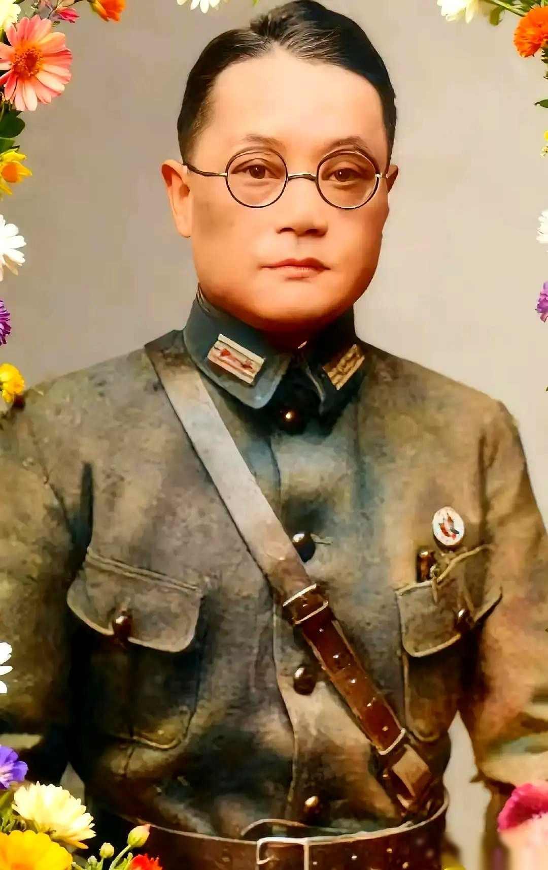 将军身边的红颜竟是特务，秘密暴露，生死抉择暗藏阴谋
1949年一个夜里，成都潘将