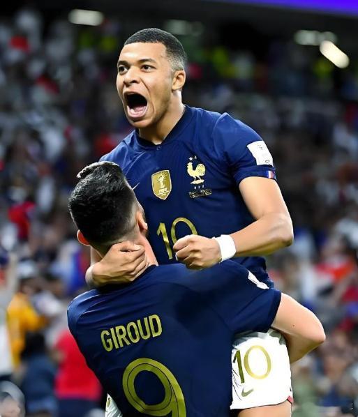 FIFA实力榜姆巴佩进攻第一美加墨世界杯半决赛落幕，法国队虽止步四强，但姆巴佩在