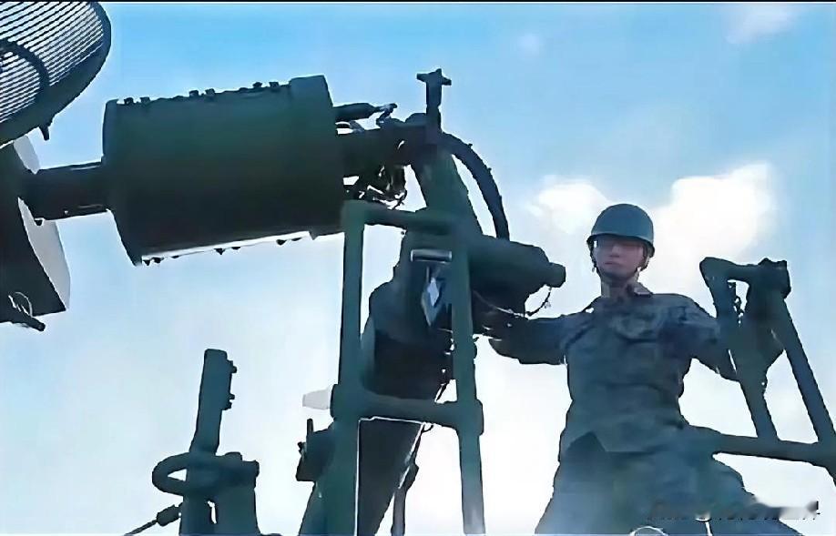 12月15日早上的最新消息速报，全都不容错过，第一条：日本染指南海再添实锤：在菲