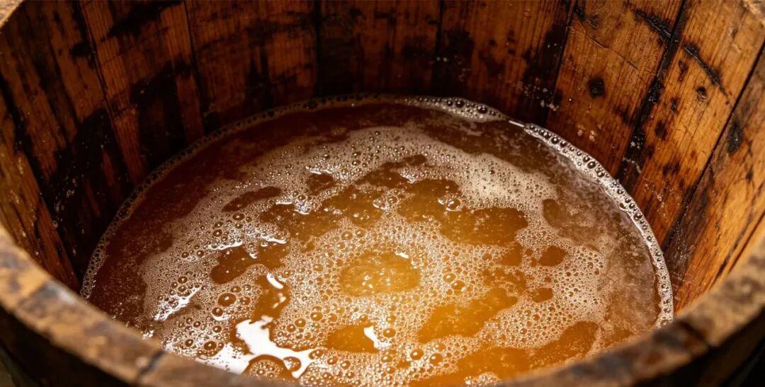 大理市凤仪镇华营班庄酒，堪称乡村宝藏！
它与华营豆腐、乐和米线并称为“凤仪三宝”