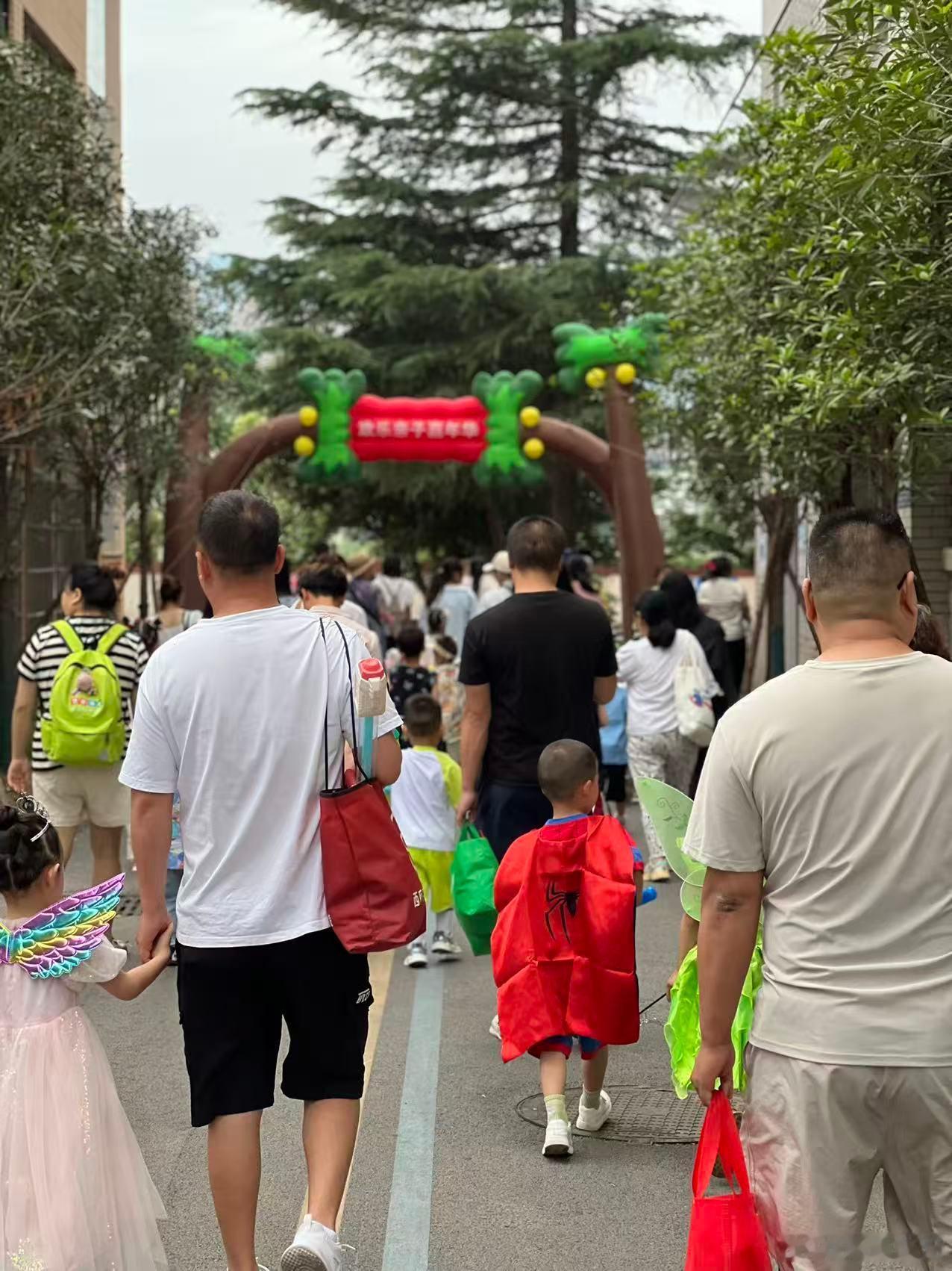 一代人有一代人的六一 永远记得六年级最后一个儿童节老师说这是我们最后一次儿童节以