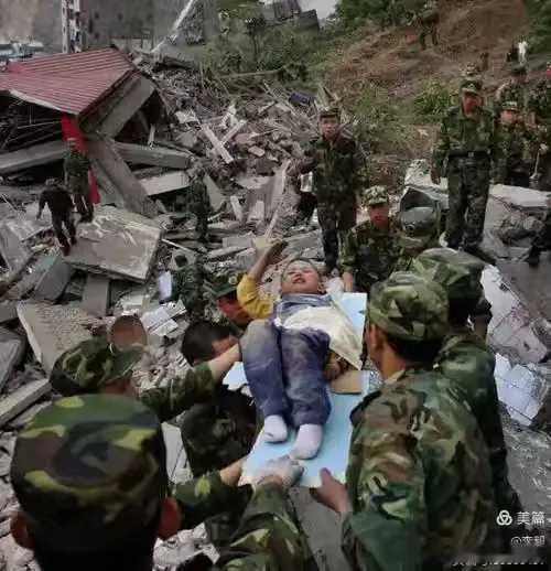 【历史上的今天】今天是唐山大地震五十周年纪念日。1976年7月28日凌晨3时42
