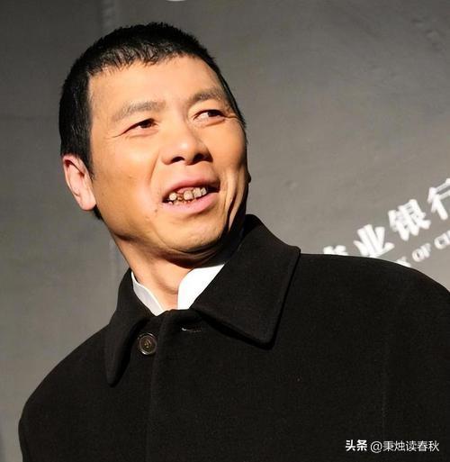 另一个不给他面的原因就是，此人曾经嘲讽观众没有品味。既然你说观众没品味，我为何要
