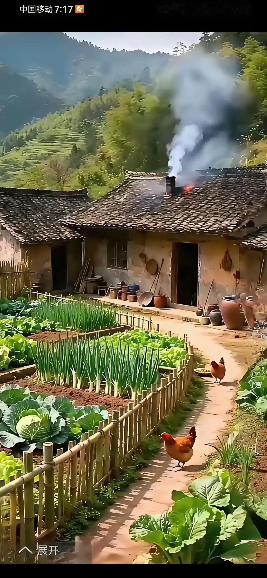陋室一间避世尘，
花篱绕舍郁犹深。
平生最爱桃源境，
恬淡虚无把茶品。