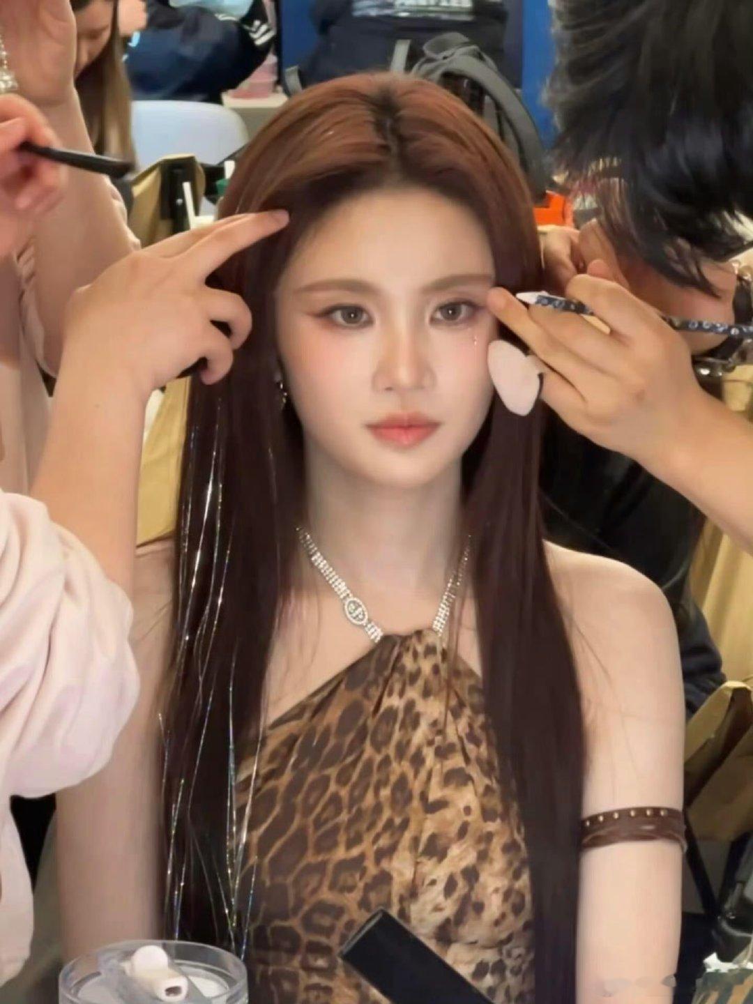 张慧雯逆袭乘风2026 从紧张忐忑到从容绽放，三公小考随团队拿下第一，每一步成长