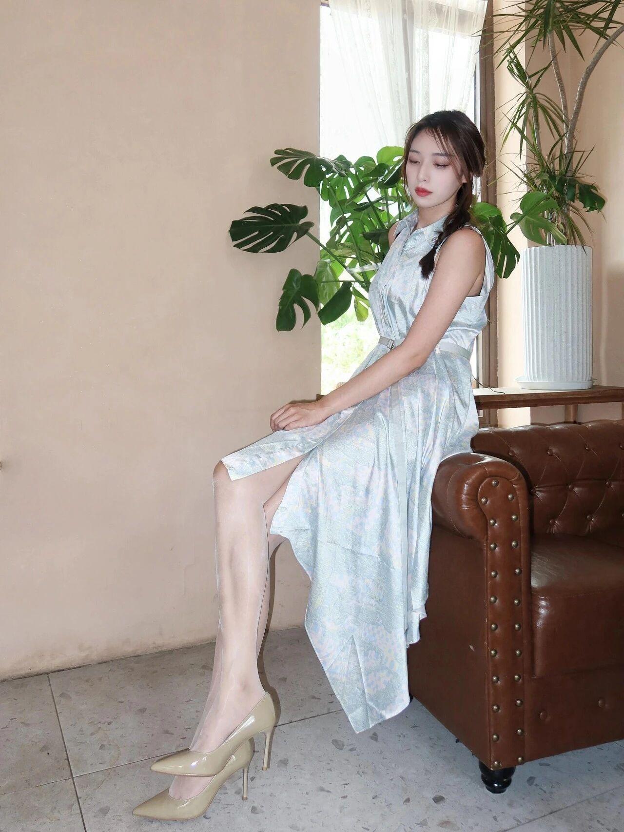 小姐姐好漂亮的高跟鞋