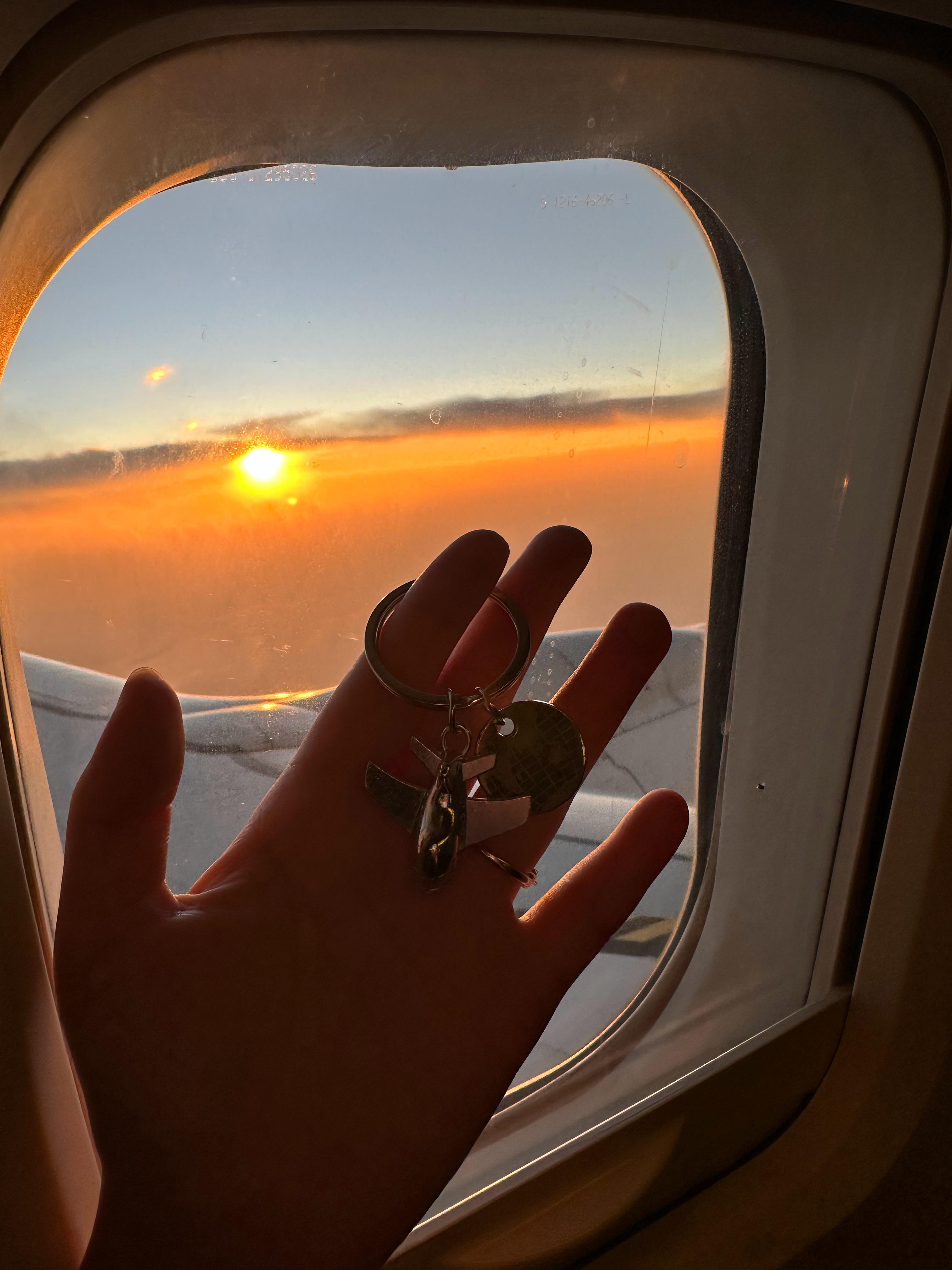 ˗ˋˏ🎂ˎˊ˗Happy birthday 10.18比昨天勇敢 比去年自由祝