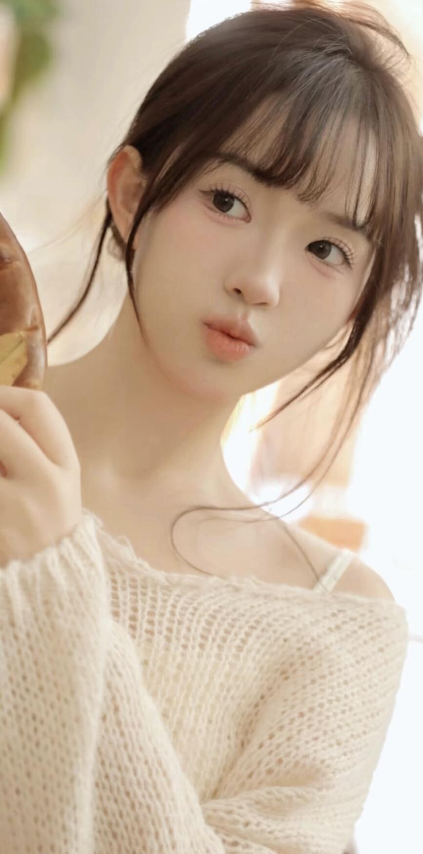 毛衣慵懒穿搭分享清纯