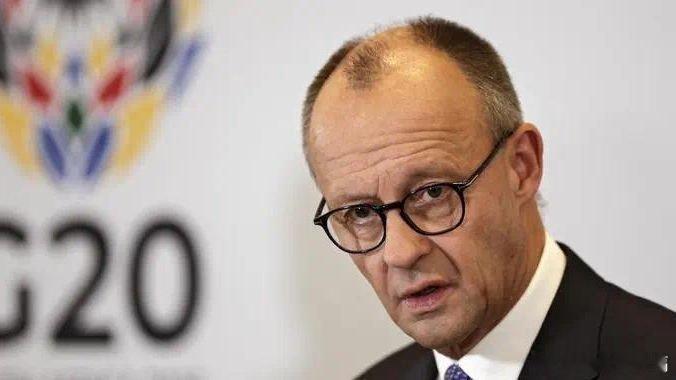 凤凰新闻【德国总理：不管特朗普说什么，只要欧洲没喊停，俄乌这仗就不能停】当地时间