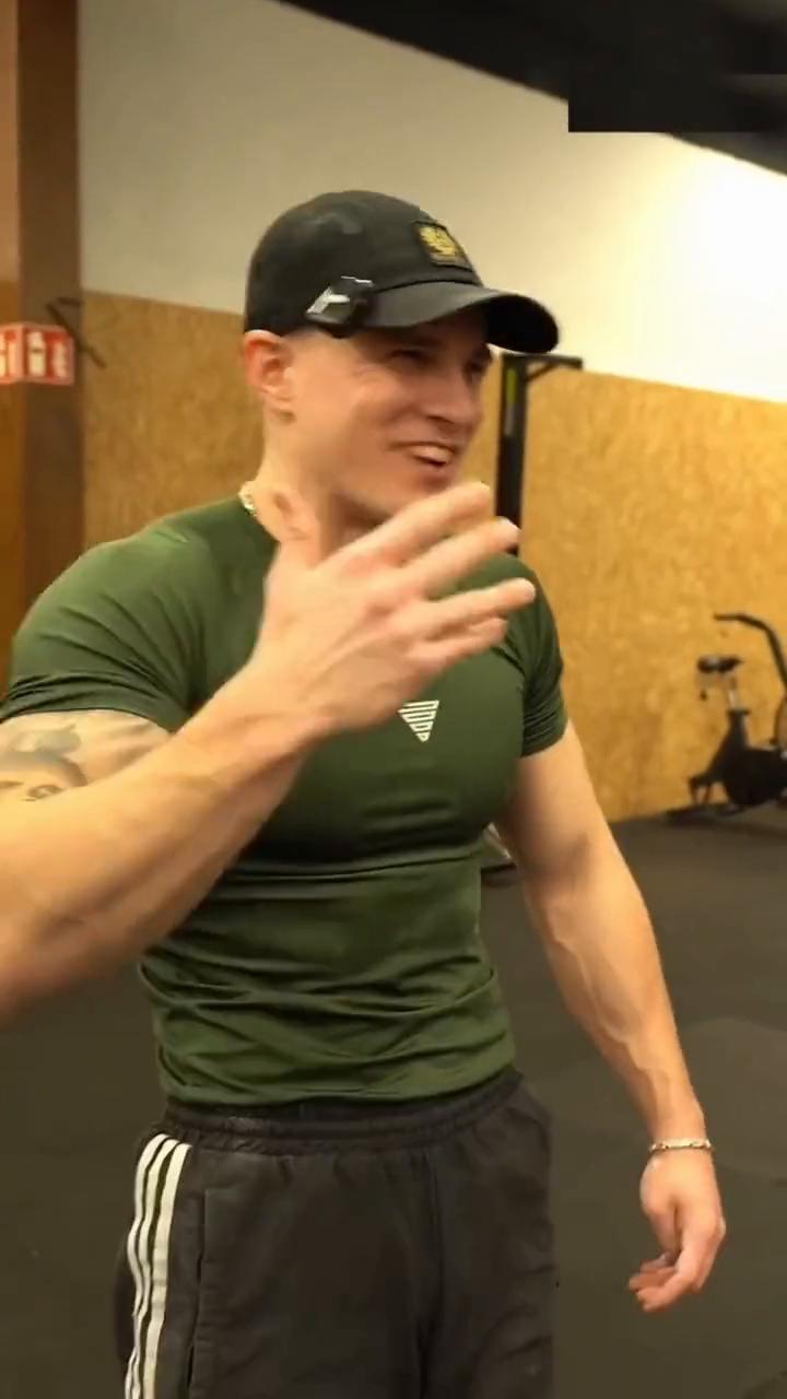 cookie's gonna wait，let's get the waiter